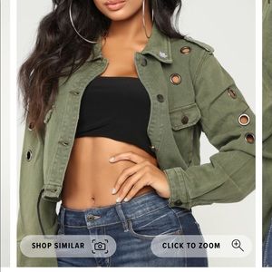 (BRAND NEW W/TAG) Army Green Cropped Jacket